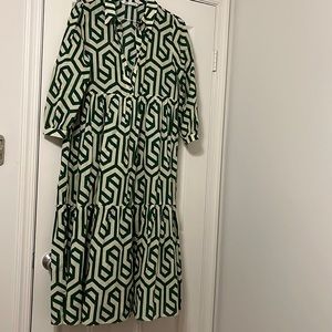 Beautiful Zara, size large geometric print dress in hunter green / bone white